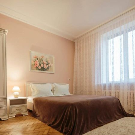 Apartment On Lenina 9 Minsk Ngoại thất bức ảnh