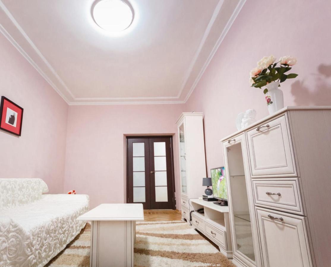 Apartment On Lenina 9 Minsk Ngoại thất bức ảnh