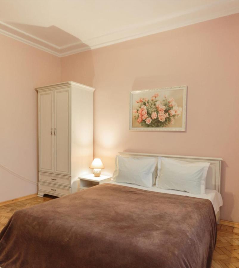 Apartment On Lenina 9 Minsk Ngoại thất bức ảnh